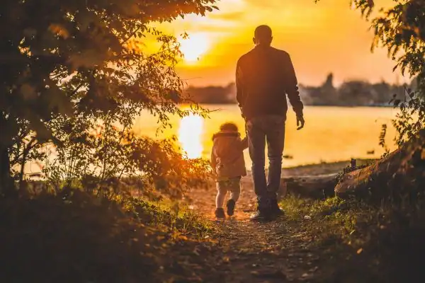 image of dad and child - parental alienation Barrow-in-Furness